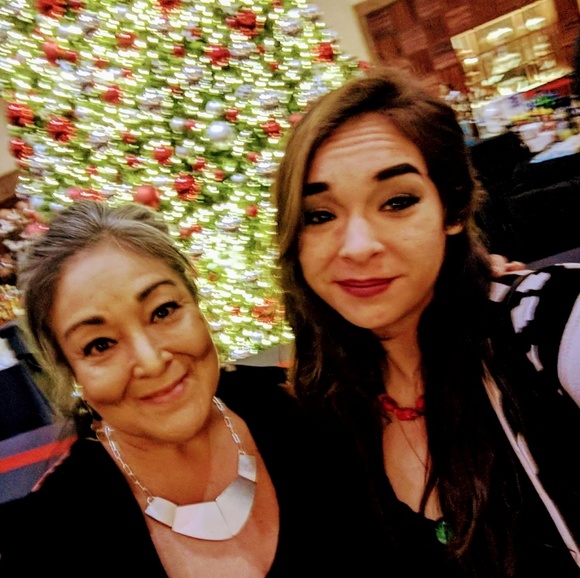 Meet your Posher, Sher - Picture 11 of 13